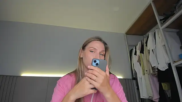 SofiClimbing Live XXX-Chat