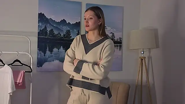 LeonorQuintana's Live XXX Chat