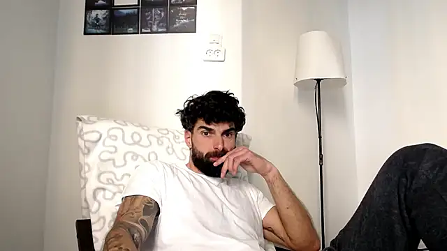 Verycutexのウェブカメラショー