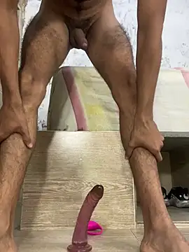 ikaro21: διαδικτυακό σόου στην κάμερα