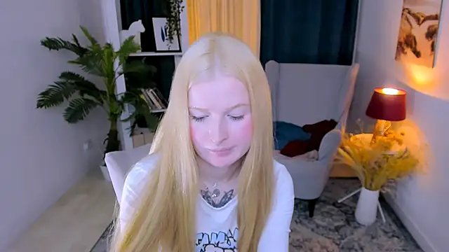 Laly_Peach's Live XXX Chat