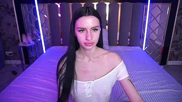 Snow_WhiteeeX 即時 XXX 聊天