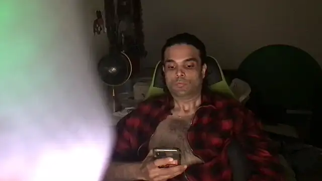 KungFuPanda001's Webcam Show