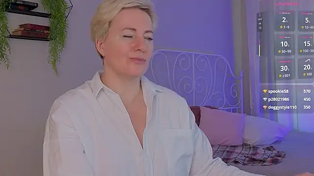 Chat +18 de Nika_Smit ao vivo