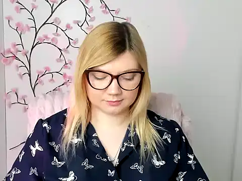 Chat +18 de Lola_moree ao vivo