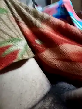 Soumyajit129ommk Adlı Modelin Canlı XXX Sohbeti