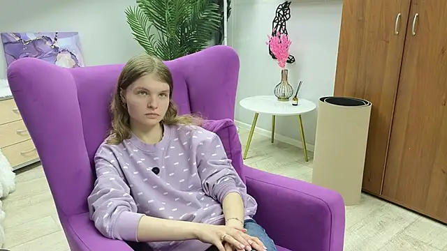 LeaDelessio live XXX chat