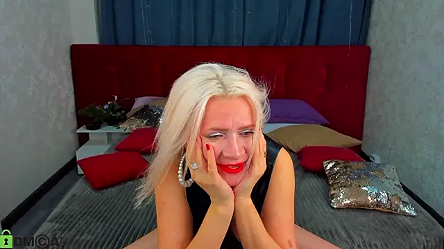 Ledi_Luna Live XXX-chat