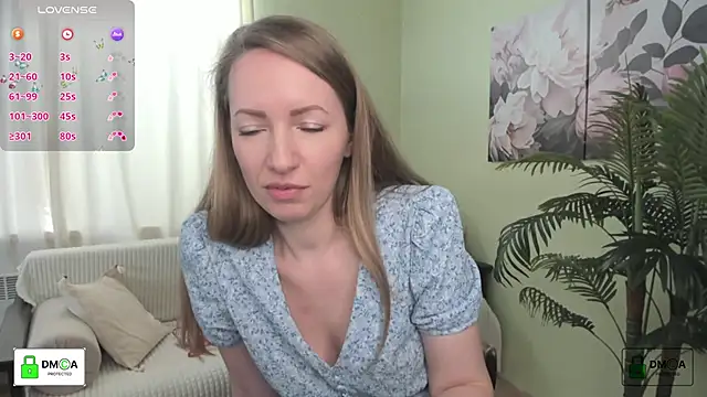 Queenymel live XXX chat