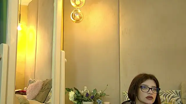 EllieWest's Live XXX Chat