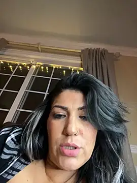 LittleMissEeve's Live XXX Chat