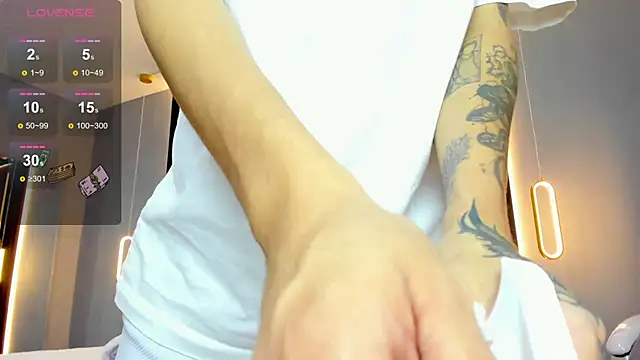 Lobo_17_ Adlı Modelin Canlı XXX Sohbeti