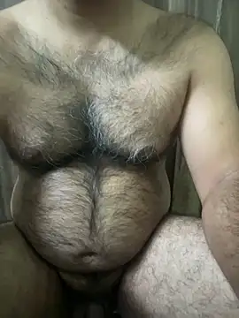 SatBull007 Adlı Modelin Canlı XXX Sohbeti