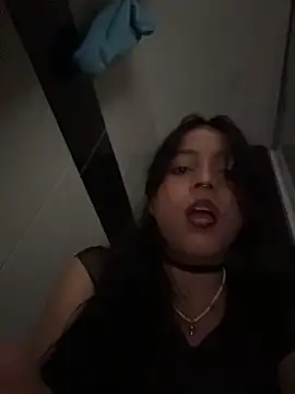 Naiara_sex's Live XXX Chat