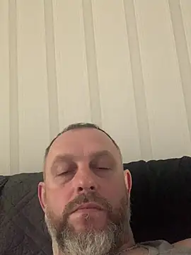 Frosl Adlı Modelin Canlı XXX Sohbeti