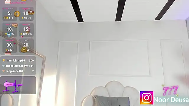 Candaceoweens live XXX chat