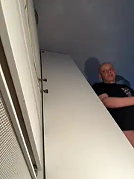 Онлайн чат XXX Jaropol