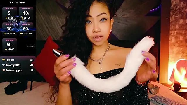 ElyaQuinn's Webcam Show