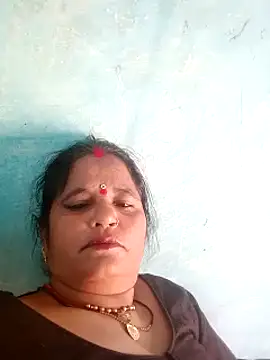 Pokazy przed kamerką – Gudid209896