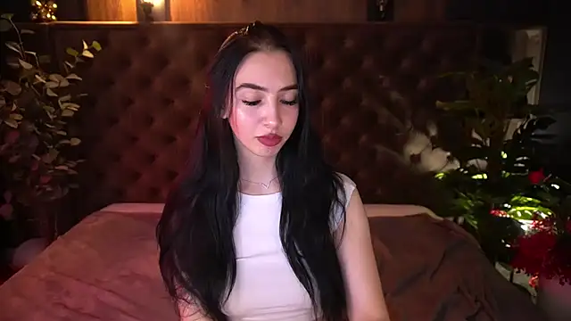 WildKittenX_のライブXXXチャット