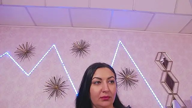 BustyEva_ 在線直播表演