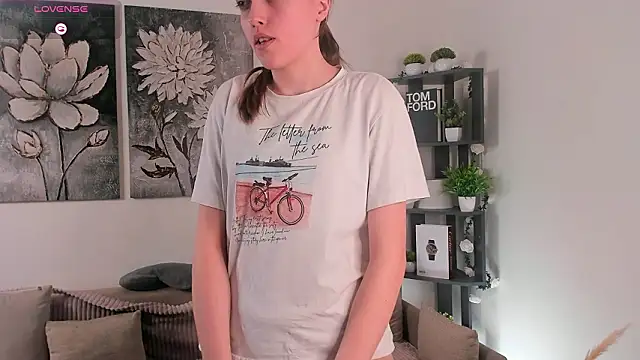 XXX chat uživo modela NenaWord