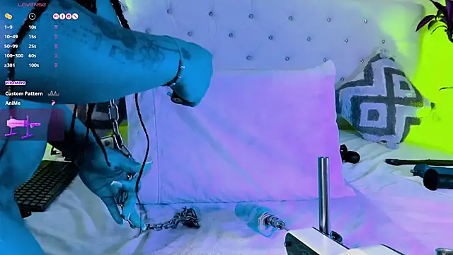 ava_malaikaaa 现场XXX聊天