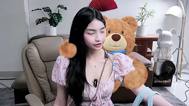 Cobe_cube Show Webcam