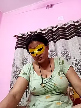 Gullapi's Live XXX Chat