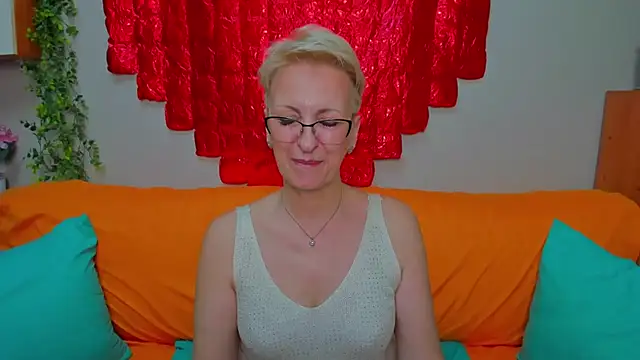 iamyourdream89's Live XXX Chat