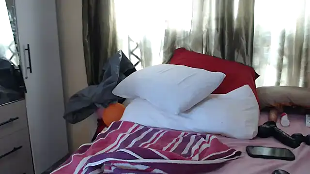 Živý XXX chat Foxybrownxx1