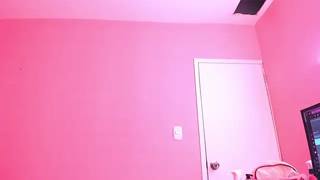 Milu_carbajal_x's Live XXX Chat