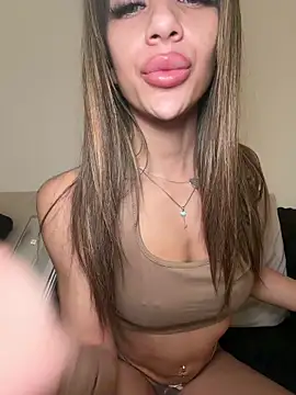 Badcrystal Live XXX Chat