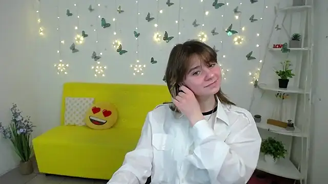 AnnaWest_ Chat XXX live