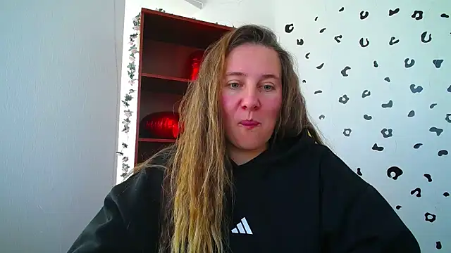 Nionelly Chat XXX live