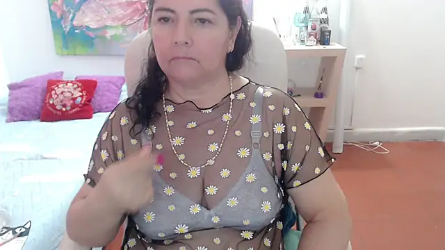 XXX chat uživo modela leonela_69