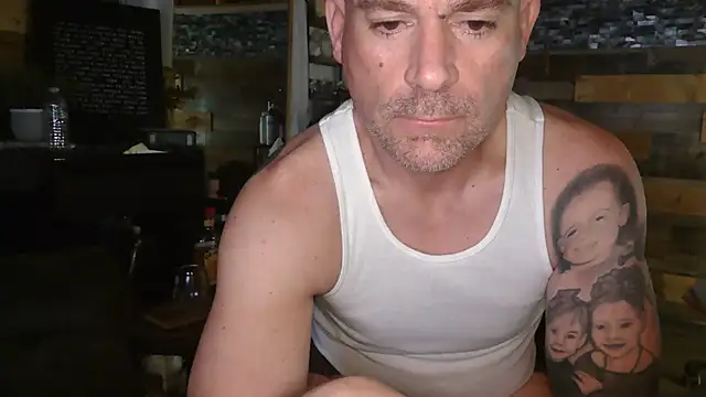 Chat +18 de MISTERANDDEMI ao vivo