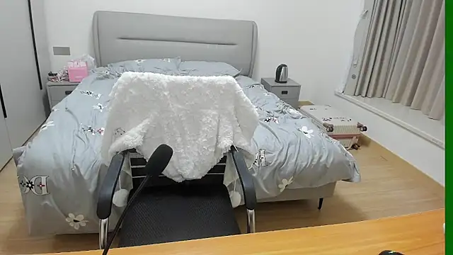 XXX chat uživo modela lik494503