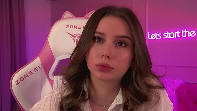 DianaVert élő XXX-chatje