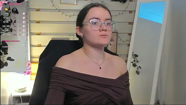 XXX chat uživo modela Josephine_jo