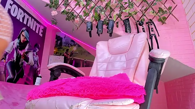 marcella_ortiz: онлайн-секс-чат