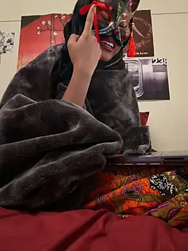 LadyKitsune Live XXX-chat