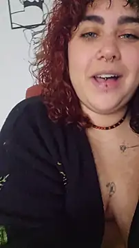 Deesse_luna élő XXX-chatje