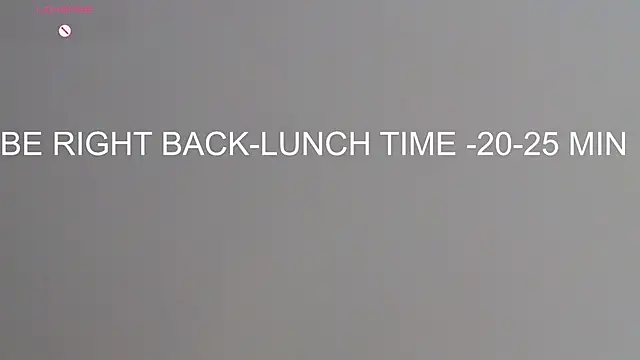 Chat XXX en directo de Lovelly_molly1