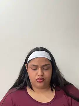 NathashaDreamsn Webbikameraesitys