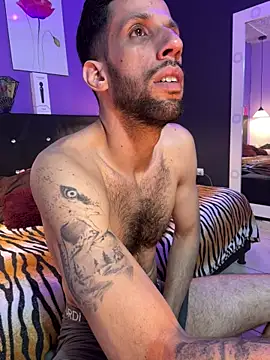 Chat XXX en directo de Karim_mansur