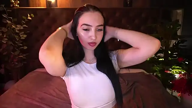 WildKittenX_のライブXXXチャット