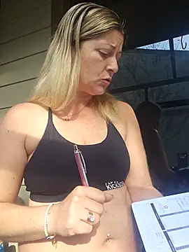 NikkiBlisss' Webcam Show