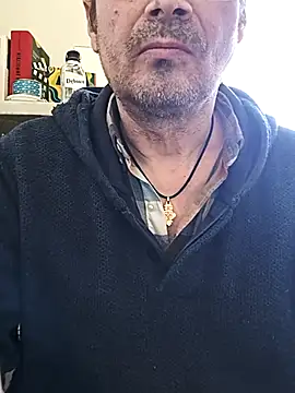 Show modela gendos777 na web-kameri