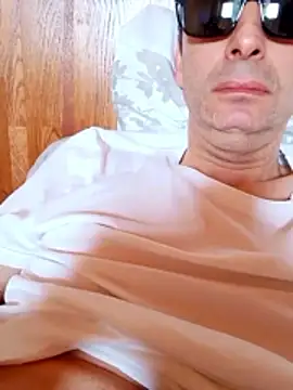 Anastasio33's Live XXX Chat